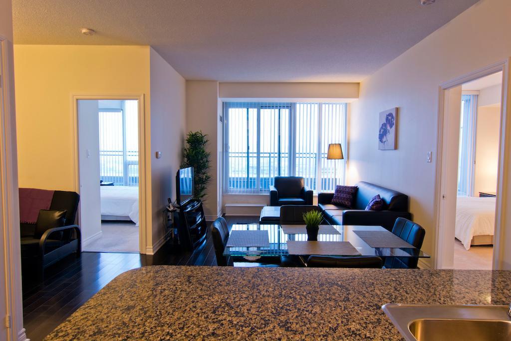 Maplewood Furnished Suites Mississauga Luaran gambar