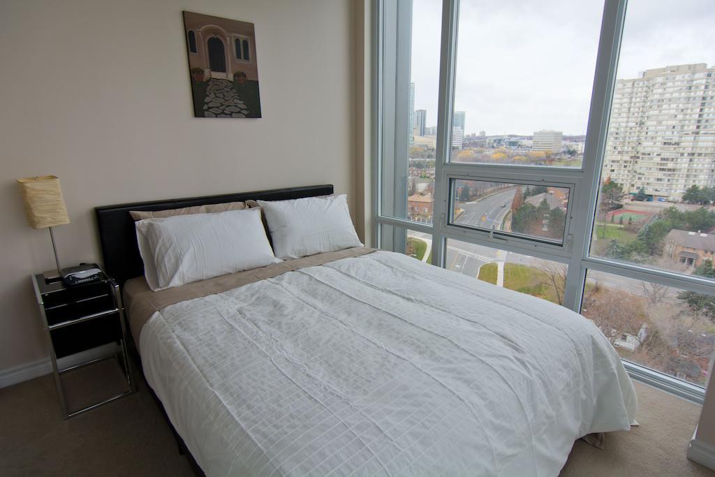Maplewood Furnished Suites Mississauga Luaran gambar
